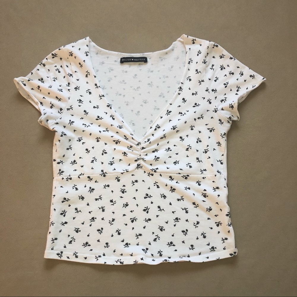 BRANDY MELVILLE GINA TOP